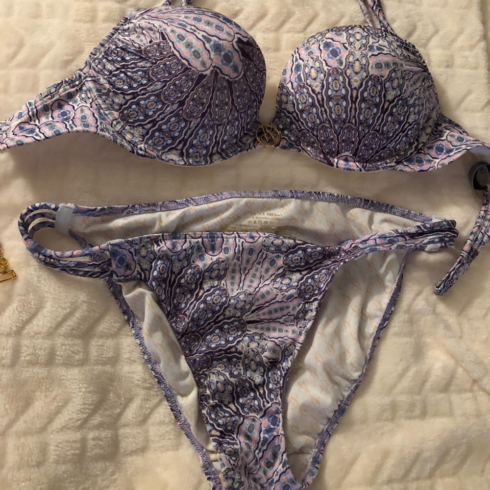VS bombshell bikini 👙💕